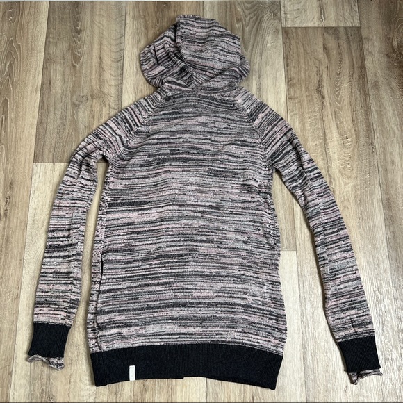 ivivvia by Lululemon Marled Knit Hooded Sweater - Picture 12 of 15